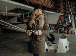 Arktik™ Down Parka -Kühl 2086 036 makc montana mountains fa22 044 min pdp photo