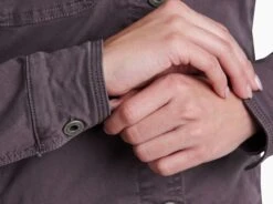 Kultivatr™ Jacket 13 Kultivatr™ Jacket -Kühl 2214 ws kultivatr jacket pavement detail 3 pdp photo