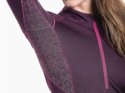 Kaskade™ Zip Neck 11 Kaskade™ Zip Neck -Kühl 4264box kaskade zip neck mulberry detail 5 pdp photo