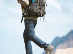 Resistor™ Pant -Kühl 5226 m resistorrock carbon lifestyle pdp photo