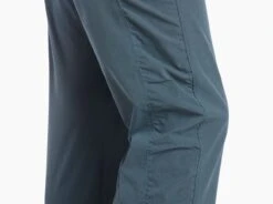 Freeflex™ Move -Kühl 6306 freeflex move rainstorm detail 2 pdp photo