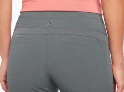 Weekendr™ Tight 10 Weekendr™ Tight -Kühl 6324 weekendr tight seapine detail 1 pdp photo