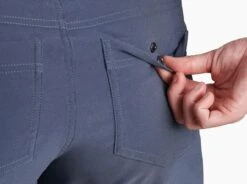 Trekr™ Short 5.5" -Kühl 6356 trekr short 5.5 inkwell detail 2 pdp photo