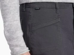 Kontour™ Skirt -Kühl 6403 kontour skirt pavement detail 2 pdp photo