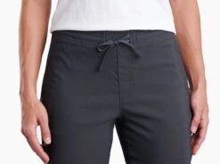 Haven™ Joggr 10 Haven™ Joggr -Kühl 6431 haven joggr black detail 4 pdp photo