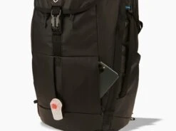 Eskape™ 25 Backpack -Kühl 707 eskape 25 backpack pirateblack details 10788 re pdp photo