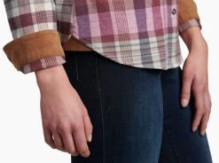 Tess™ Flannel -Kühl 8457 tess flannel ls deep blush detail 3 pdp photo